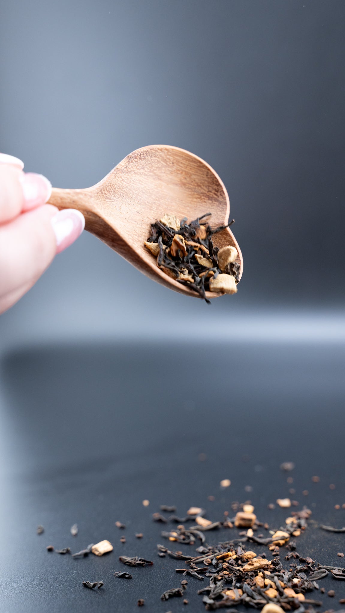 Heartwood Tea Scoop – Wooden Spoon for Tea & Rituals